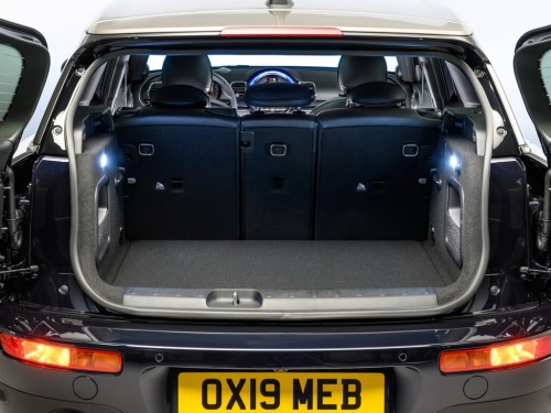 Характеристики автомобиля MINI Clubman 1.5 MT One (11.2020 - 07.2022): фото, вместимость, скорость, двигатель, топливо, масса, отзывы