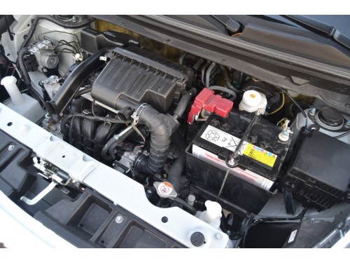 Характеристики автомобиля Mitsubishi Attrage 1.2 MT Intense (01.2015 - 11.2019): фото, вместимость, скорость, двигатель, топливо, масса, отзывы