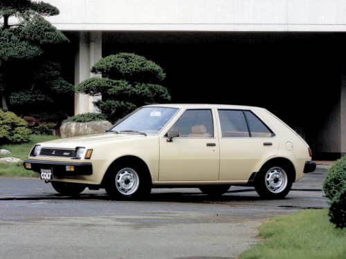 Характеристики автомобиля Mitsubishi Colt 1.2 MT GL (05.1979 - 01.1984): фото, вместимость, скорость, двигатель, топливо, масса, отзывы
