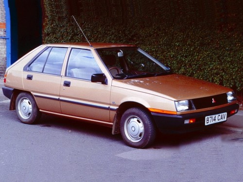 Характеристики автомобиля Mitsubishi Colt 1.2 MT GL (02.1984 - 03.1988): фото, вместимость, скорость, двигатель, топливо, масса, отзывы