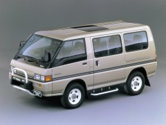 Mitsubishi Delica 2.0 GLX high roof (08.1989 - 07.1990)