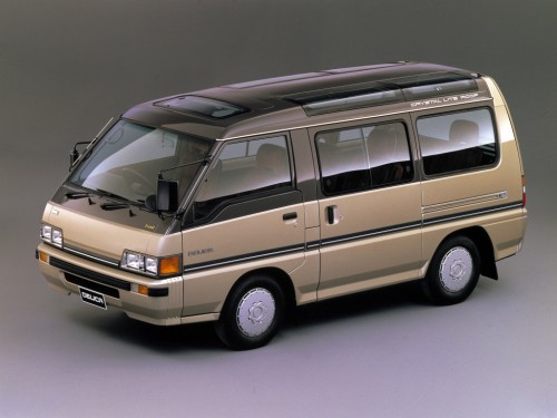 Характеристики автомобиля Mitsubishi Delica 2.4 Exceed crystal lite roof (08.1989 - 07.1990): фото, вместимость, скорость, двигатель, топливо, масса, отзывы