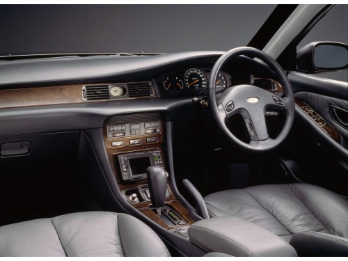 Характеристики автомобиля Mitsubishi Diamante 3.0 30R-SE (10.1992 - 10.1993): фото, вместимость, скорость, двигатель, топливо, масса, отзывы