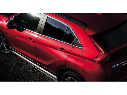 Характеристики автомобиля Mitsubishi Eclipse Cross 1.5 Black Edition 4WD (12.2018 - 11.2019): фото, вместимость, скорость, двигатель, топливо, масса, отзывы