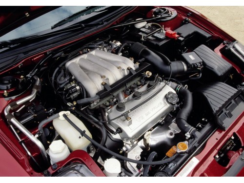 Характеристики автомобиля Mitsubishi Eclipse 2.4 MT GS (03.2000 - 02.2003): фото, вместимость, скорость, двигатель, топливо, масса, отзывы