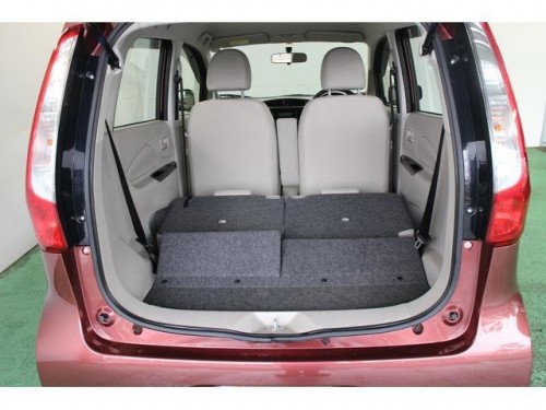 Характеристики автомобиля Mitsubishi eK Wagon 660 G eAssist (12.2014 - 09.2015): фото, вместимость, скорость, двигатель, топливо, масса, отзывы