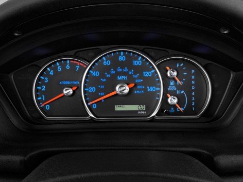 Характеристики автомобиля Mitsubishi Endeavor 3.8 AT LS (06.2009 - 08.2011): фото, вместимость, скорость, двигатель, топливо, масса, отзывы