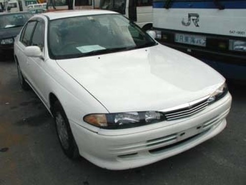 Характеристики автомобиля Mitsubishi Eterna 2.0DT LU-4 (10.1995 - 07.1996): фото, вместимость, скорость, двигатель, топливо, масса, отзывы