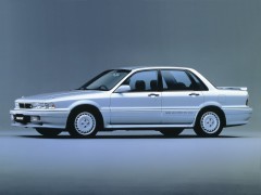Mitsubishi Galant 1.6 G (10.1987 - 09.1989)