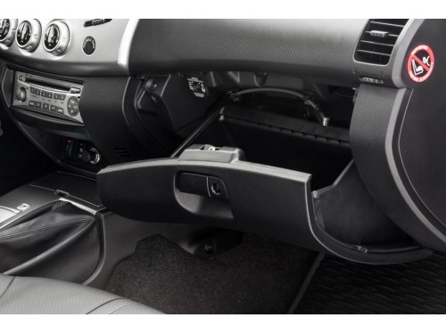 Характеристики автомобиля Mitsubishi L200 2.5 TD AT Intense (02.2014 - 02.2016): фото, вместимость, скорость, двигатель, топливо, масса, отзывы