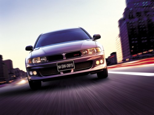 Характеристики автомобиля Mitsubishi Legnum 2.0 ST (05.2000 - 08.2002): фото, вместимость, скорость, двигатель, топливо, масса, отзывы