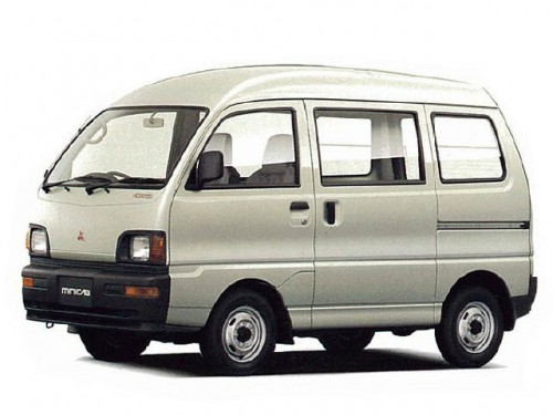 Характеристики автомобиля Mitsubishi Minicab 660 2-Seater (blind windows) High Roof (10.1997 - 12.1998): фото, вместимость, скорость, двигатель, топливо, масса, отзывы