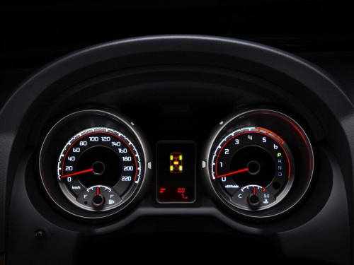 Характеристики автомобиля Mitsubishi Pajero 3.8 V6 AT GLS (09.2011 - 07.2014): фото, вместимость, скорость, двигатель, топливо, масса, отзывы