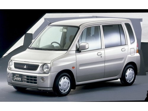 Характеристики автомобиля Mitsubishi Toppo BJ 660 M (10.1998 - 09.1999): фото, вместимость, скорость, двигатель, топливо, масса, отзывы