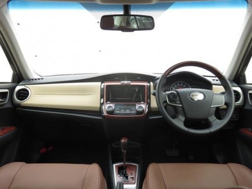 Характеристики автомобиля Mitsuoka Ryugi 1.5 15DX (06.2014 - 06.2015): фото, вместимость, скорость, двигатель, топливо, масса, отзывы