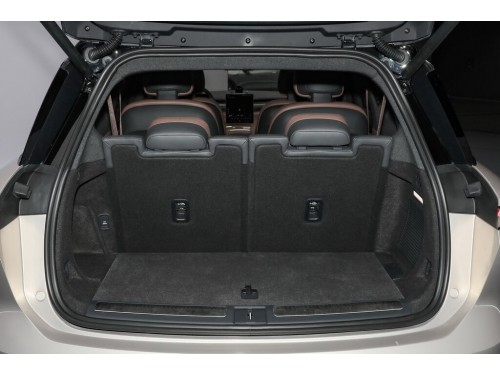 Характеристики автомобиля Nio ES8 75 kWh ES8 (12.2022 - н.в.): фото, вместимость, скорость, двигатель, топливо, масса, отзывы