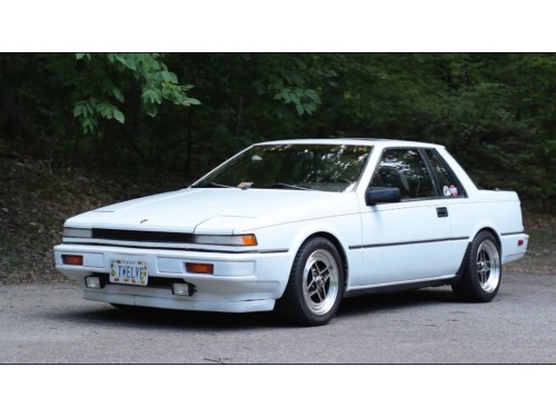 Характеристики автомобиля Nissan 200SX 1.8T MT (09.1983 - 06.1987): фото, вместимость, скорость, двигатель, топливо, масса, отзывы
