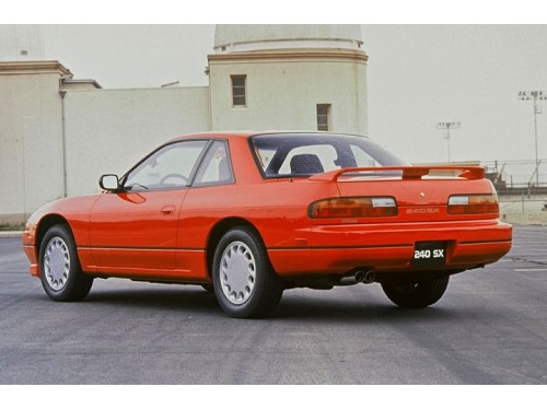 Характеристики автомобиля Nissan 240SX 2.4 MT SE (01.1991 - 12.1994): фото, вместимость, скорость, двигатель, топливо, масса, отзывы