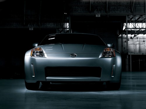 Характеристики автомобиля Nissan 350Z 3.5 MT Enthusiast (08.2002 - 09.2005): фото, вместимость, скорость, двигатель, топливо, масса, отзывы