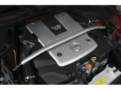 Характеристики автомобиля Nissan 350Z 3.5 AT Enthusiast (10.2005 - 01.2007): фото, вместимость, скорость, двигатель, топливо, масса, отзывы
