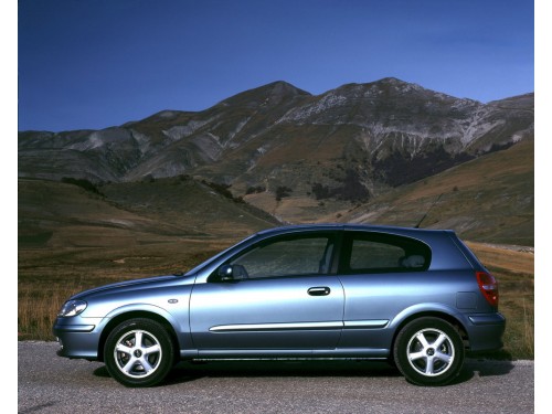 Характеристики автомобиля Nissan Almera 1.5 MT Acenta (02.2000 - 10.2002): фото, вместимость, скорость, двигатель, топливо, масса, отзывы
