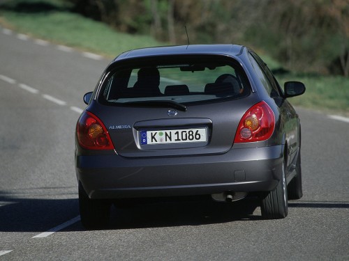 Характеристики автомобиля Nissan Almera 1.5 dCi MT Acenta (10.2002 - 02.2006): фото, вместимость, скорость, двигатель, топливо, масса, отзывы
