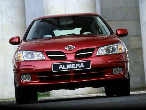 Характеристики автомобиля Nissan Almera 1.5 MT Спорт (02.2000 - 10.2002): фото, вместимость, скорость, двигатель, топливо, масса, отзывы