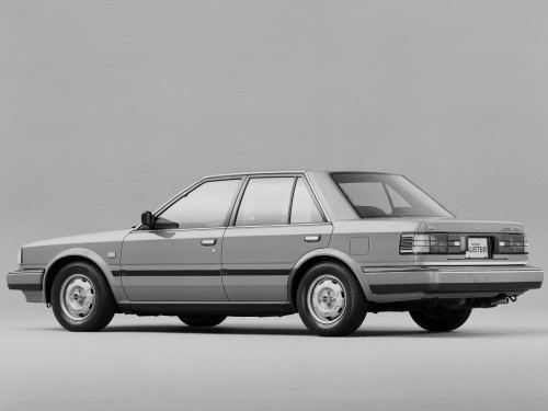 Характеристики автомобиля Nissan Auster 1.6 Vc Saloon (10.1985 - 12.1987): фото, вместимость, скорость, двигатель, топливо, масса, отзывы