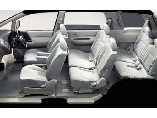 Характеристики автомобиля Nissan Bassara 2.4 X NAVI touring (11.2000 - 07.2001): фото, вместимость, скорость, двигатель, топливо, масса, отзывы