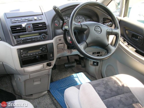 Характеристики автомобиля Nissan Bassara 2.4 X NAVI touring luxury package (11.2000 - 07.2001): фото, вместимость, скорость, двигатель, топливо, масса, отзывы