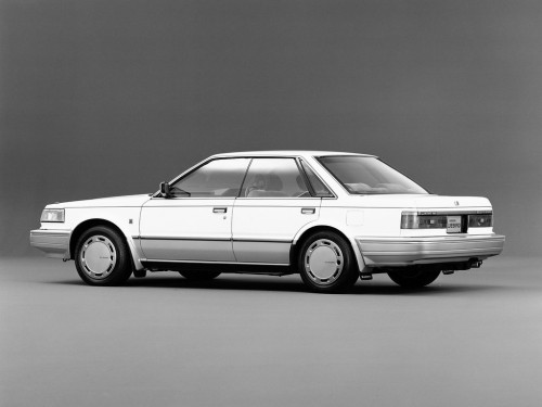 Характеристики автомобиля Nissan Bluebird Maxima 2.0 Le grand turbo (01.1986 - 09.1988): фото, вместимость, скорость, двигатель, топливо, масса, отзывы