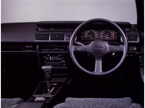 Характеристики автомобиля Nissan Cedric 2.0 Gran Turismo (06.1987 - 05.1988): фото, вместимость, скорость, двигатель, топливо, масса, отзывы