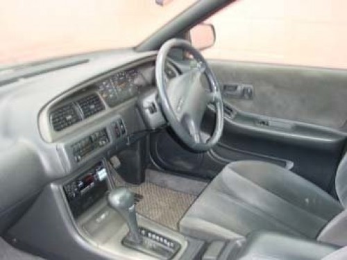 Характеристики автомобиля Nissan Cefiro 2.0 VE (05.1992 - 07.1994): фото, вместимость, скорость, двигатель, топливо, масса, отзывы
