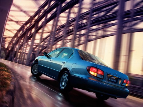Характеристики автомобиля Nissan Cefiro 2.0 AT Excimo (01.1999 - 12.2007): фото, вместимость, скорость, двигатель, топливо, масса, отзывы