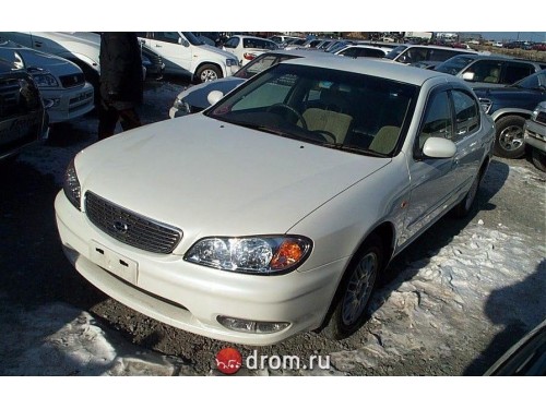 Характеристики автомобиля Nissan Cefiro 2.0 20 Excimo (12.1998 - 12.2000): фото, вместимость, скорость, двигатель, топливо, масса, отзывы