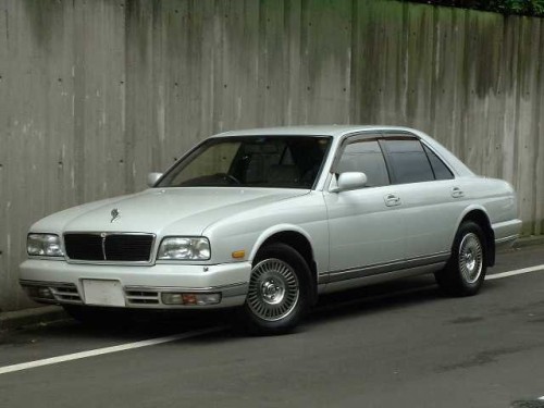 Характеристики автомобиля Nissan Cima 4.1 Limited (09.1993 - 04.1995): фото, вместимость, скорость, двигатель, топливо, масса, отзывы