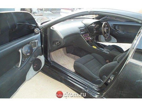 Характеристики автомобиля Nissan Fairlady Z 3.0 Version S 2 seater (01.1997 - 09.1998): фото, вместимость, скорость, двигатель, топливо, масса, отзывы