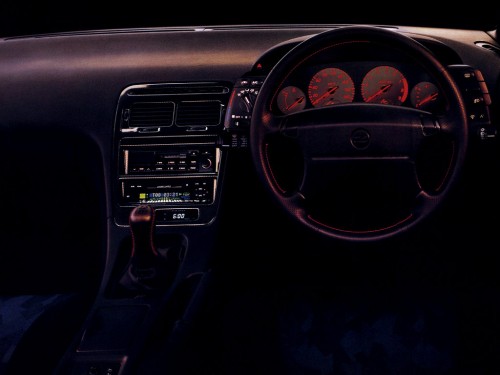 Характеристики автомобиля Nissan Fairlady Z 3.0 Version S twin turbo 2by2 (10.1998 - 08.2000): фото, вместимость, скорость, двигатель, топливо, масса, отзывы