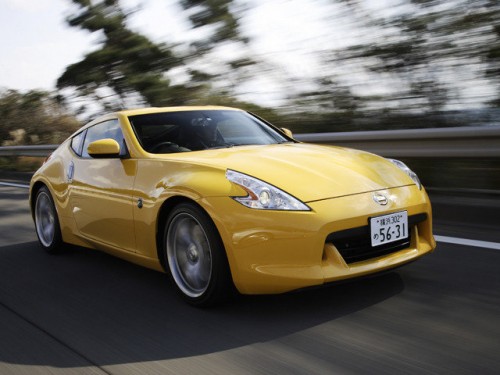 Характеристики автомобиля Nissan Fairlady Z 3.7 (12.2008 - 09.2009): фото, вместимость, скорость, двигатель, топливо, масса, отзывы