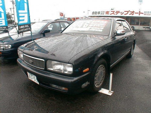 Характеристики автомобиля Nissan Gloria 2.8D Brougham J (06.1994 - 05.1995): фото, вместимость, скорость, двигатель, топливо, масса, отзывы