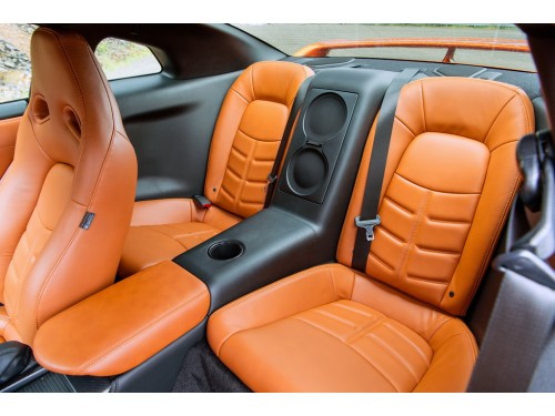 Характеристики автомобиля Nissan GT-R 3.8 AMT Prestige (08.2016 - 02.2020): фото, вместимость, скорость, двигатель, топливо, масса, отзывы