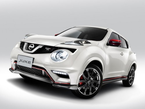 Характеристики автомобиля Nissan Juke 1.6 NISMO 4WD (11.2015 - 12.2019): фото, вместимость, скорость, двигатель, топливо, масса, отзывы