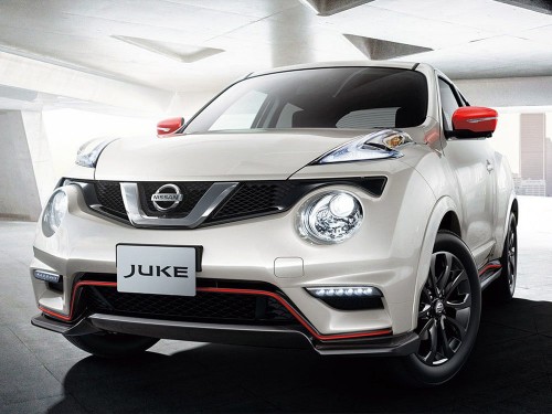 Характеристики автомобиля Nissan Juke 1.6 16GT FOUR Dress-Up 4WD (05.2018 - 12.2019): фото, вместимость, скорость, двигатель, топливо, масса, отзывы