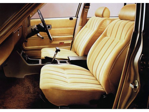 Характеристики автомобиля Nissan Laurel 1.8 1800 Custom (01.1977 - 10.1978): фото, вместимость, скорость, двигатель, топливо, масса, отзывы