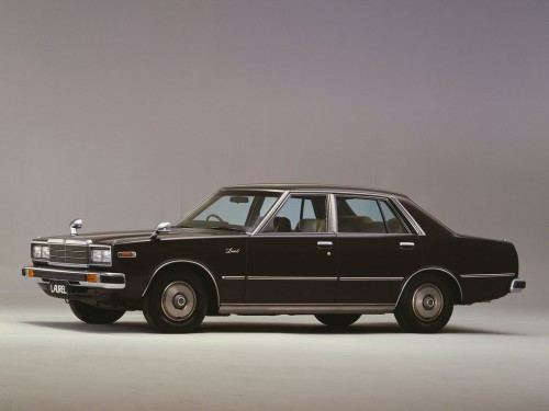 Характеристики автомобиля Nissan Laurel 1.8 1800 SGL (11.1978 - 10.1980): фото, вместимость, скорость, двигатель, топливо, масса, отзывы
