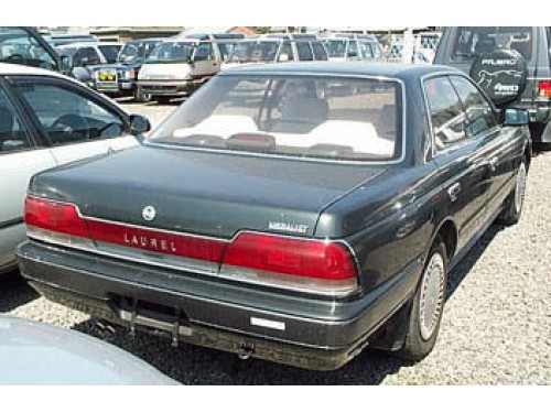 Характеристики автомобиля Nissan Laurel 1.8 Extra (01.1991 - 12.1992): фото, вместимость, скорость, двигатель, топливо, масса, отзывы