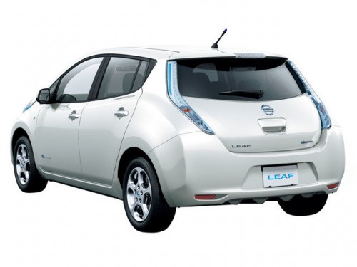 Характеристики автомобиля Nissan Leaf G Enchante Driving Helper Autech Drive Gear Type e (04.2013 - 02.2014): фото, вместимость, скорость, двигатель, топливо, масса, отзывы