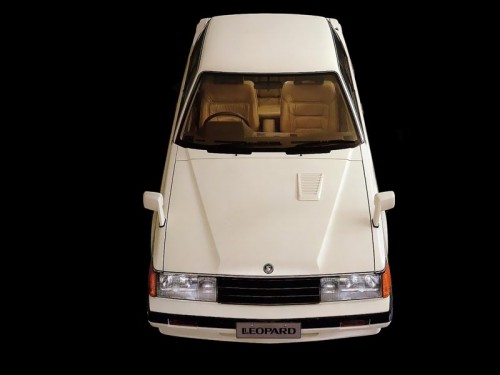 Характеристики автомобиля Nissan Leopard 1.8 180 SGX (09.1982 - 01.1986): фото, вместимость, скорость, двигатель, топливо, масса, отзывы