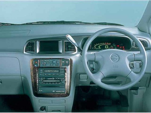 Характеристики автомобиля Nissan Liberty 2.0 Highway star GT4 (06.2000 - 04.2001): фото, вместимость, скорость, двигатель, топливо, масса, отзывы