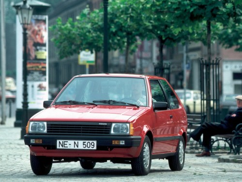 Характеристики автомобиля Nissan Micra 1.0 AT GL (12.1982 - 07.1992): фото, вместимость, скорость, двигатель, топливо, масса, отзывы